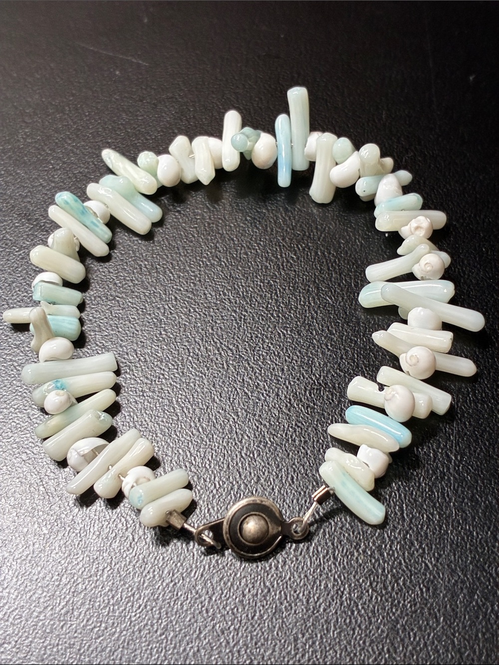 Shell and coral Pale Blue White bracelet with push button clasp